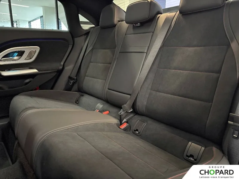 Image secondaire du véhicule 19