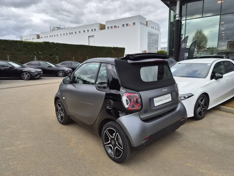 Image secondaire du véhicule 8