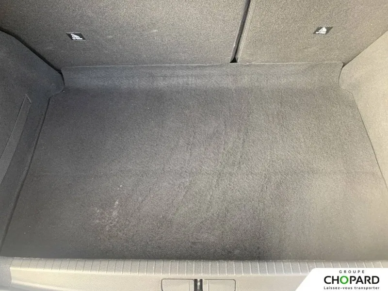 Image secondaire du véhicule 7