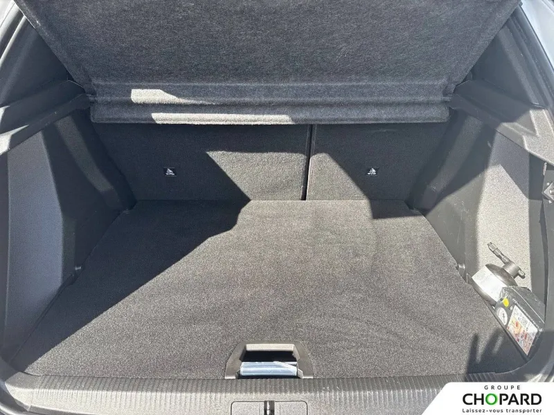 Image secondaire du véhicule 9