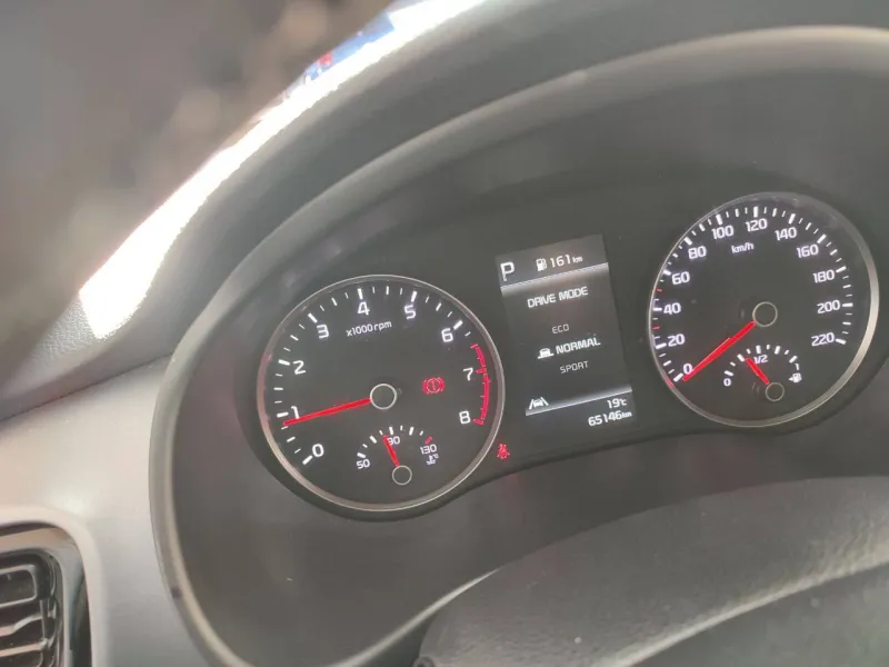 Image secondaire du véhicule 19