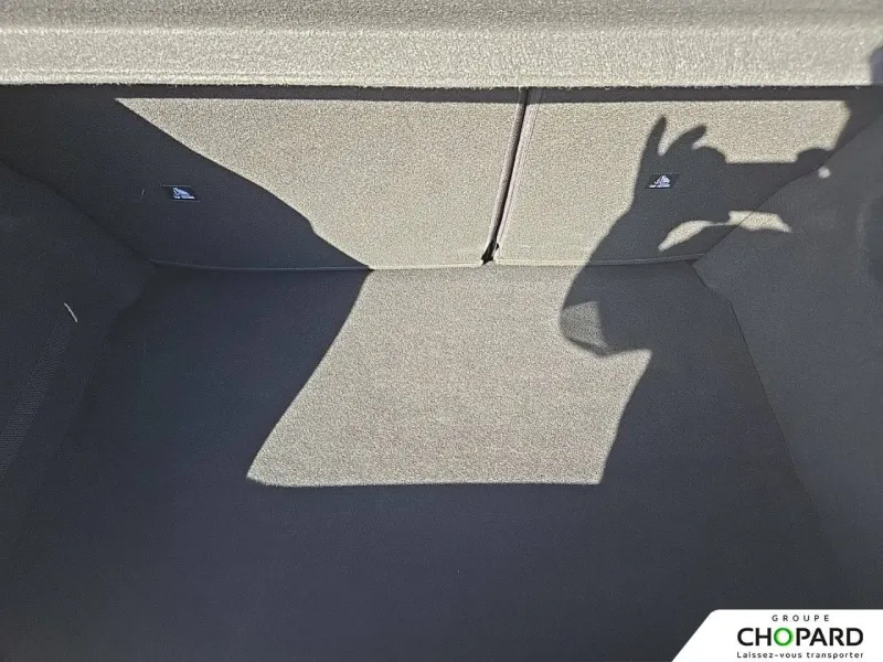 Image secondaire du véhicule 9