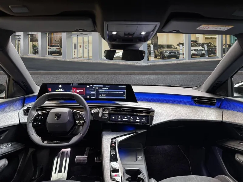 Image secondaire du véhicule 9