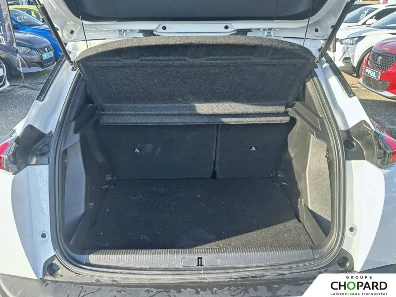 Image secondaire du véhicule 9