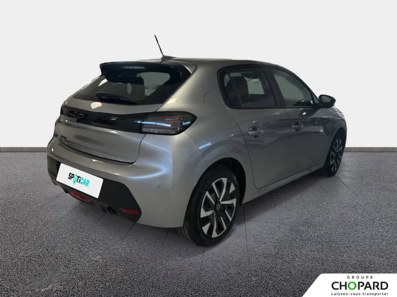 Image secondaire du véhicule 9