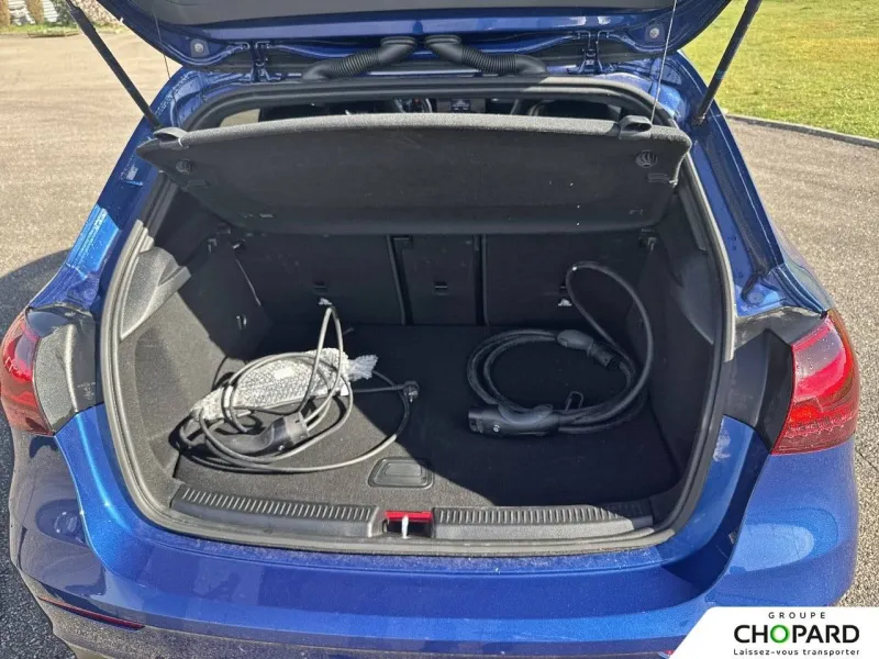 Image secondaire du véhicule 9