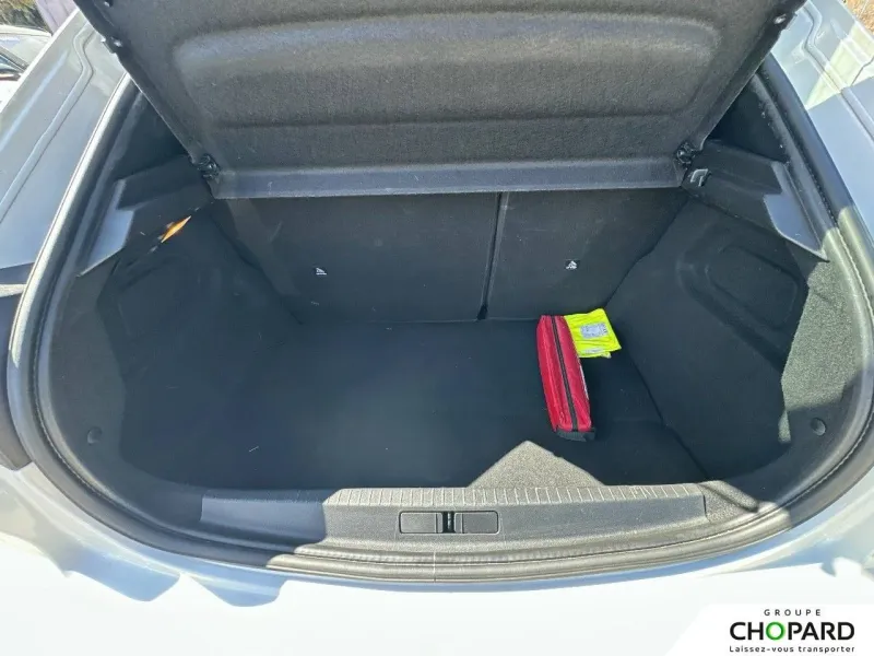 Image secondaire du véhicule 9