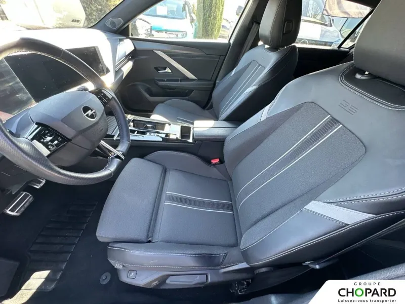 Image secondaire du véhicule 12