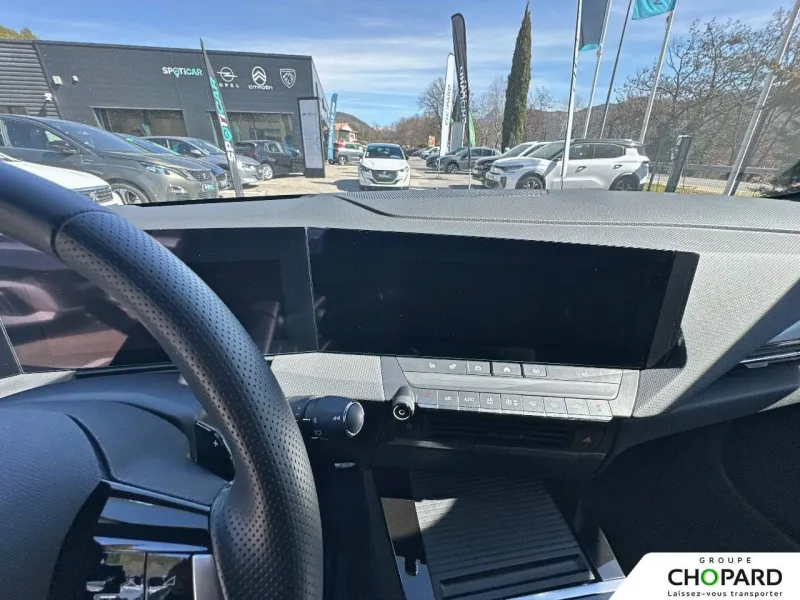 Image secondaire du véhicule 13