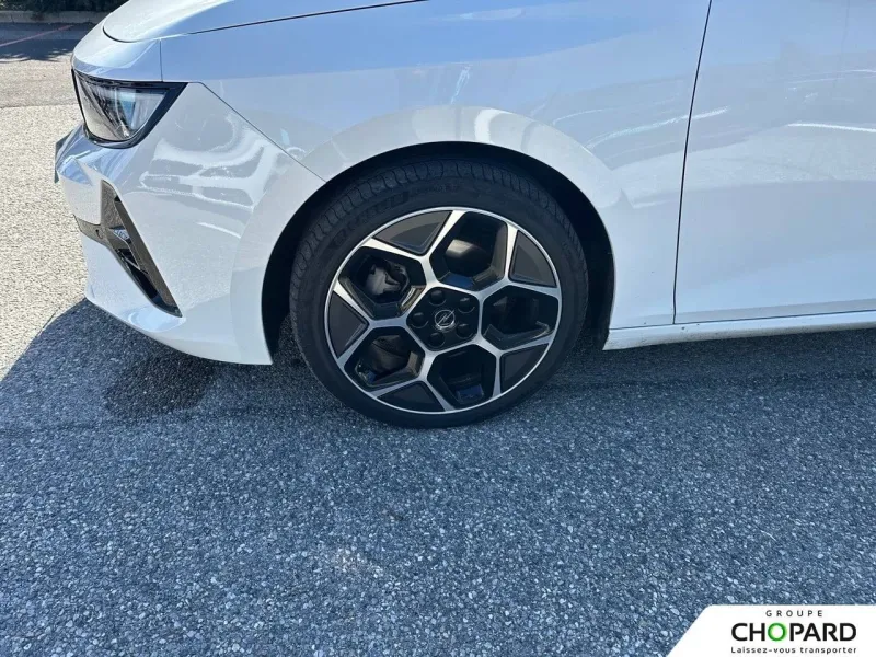 Image secondaire du véhicule 22