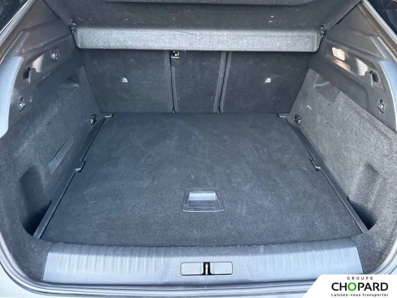 Image secondaire du véhicule 9