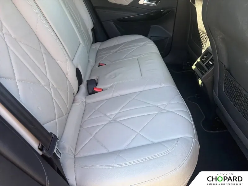 Image secondaire du véhicule 4