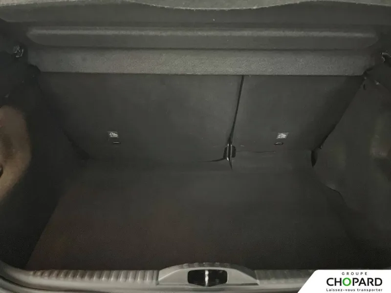 Image secondaire du véhicule 7