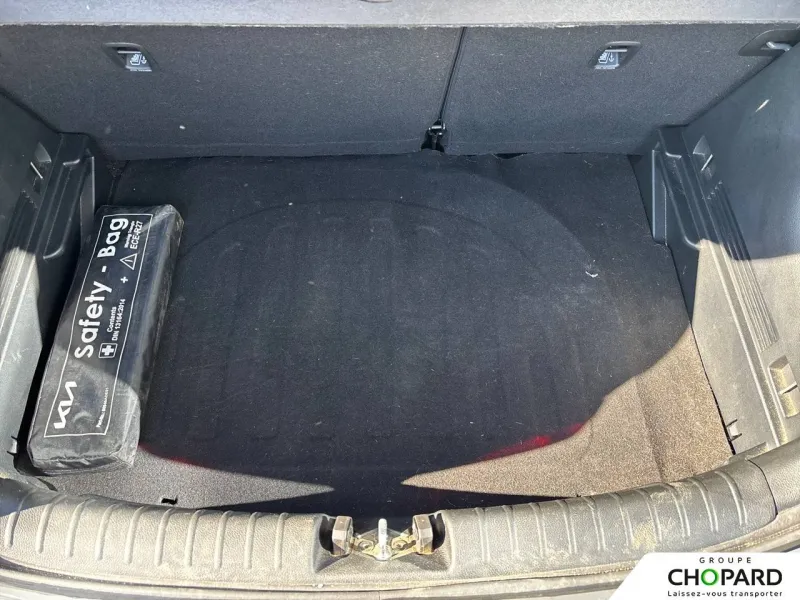 Image secondaire du véhicule 9