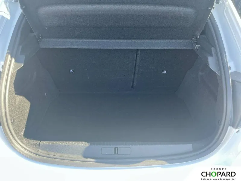 Image secondaire du véhicule 7