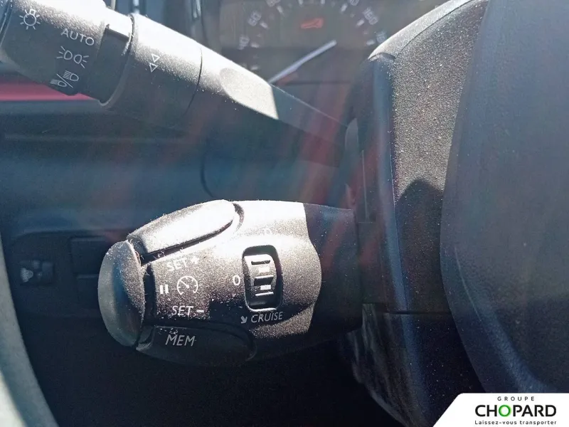 Image secondaire du véhicule 15