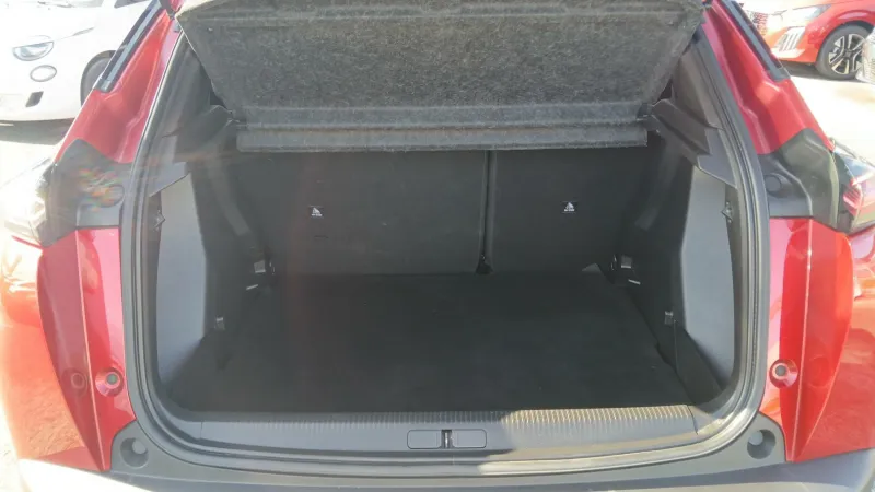 Image secondaire du véhicule 10