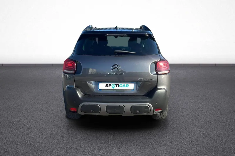 Image secondaire du véhicule 6