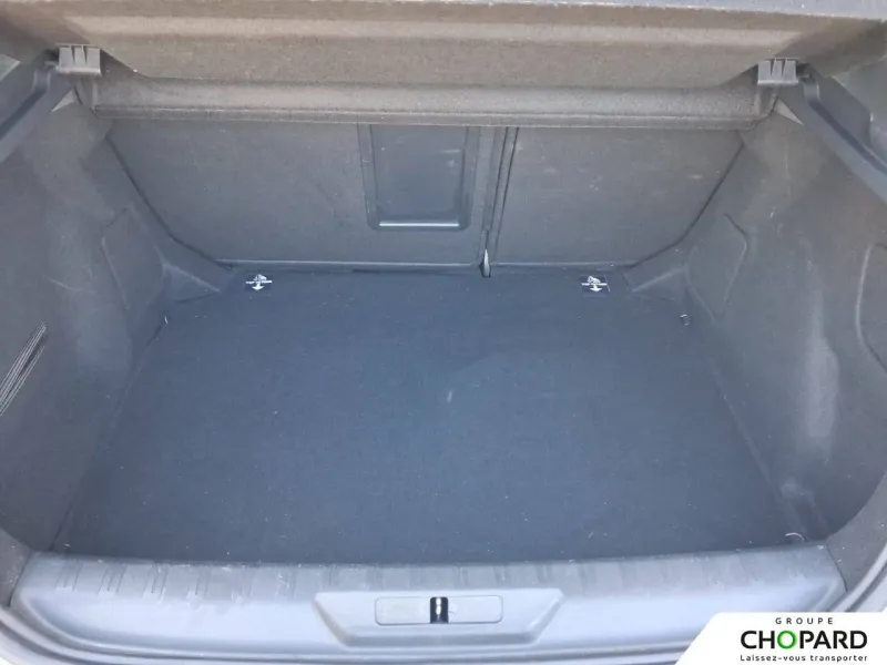 Image secondaire du véhicule 7