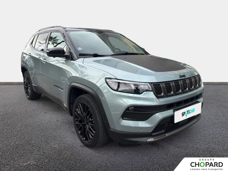 Image secondaire du véhicule 4