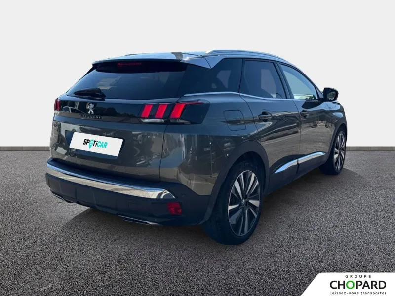 Image secondaire du véhicule 9