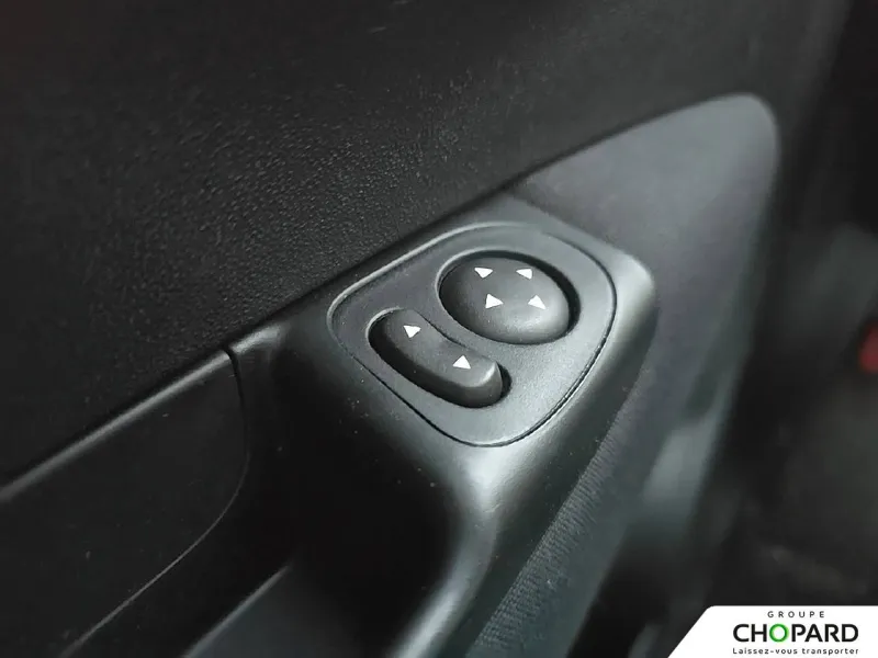 Image secondaire du véhicule 15