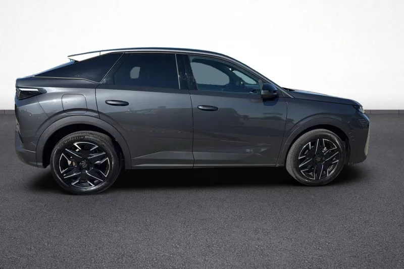 Image secondaire du véhicule 8