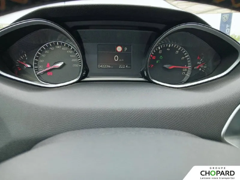 Image secondaire du véhicule 22