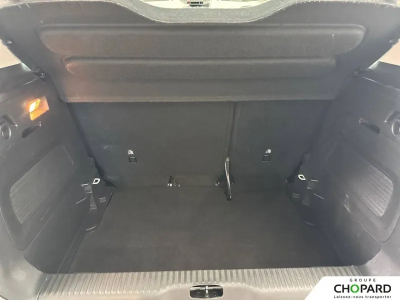 Image secondaire du véhicule 9