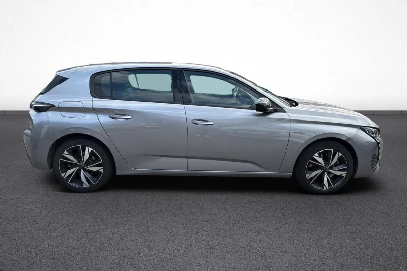 Image secondaire du véhicule 8