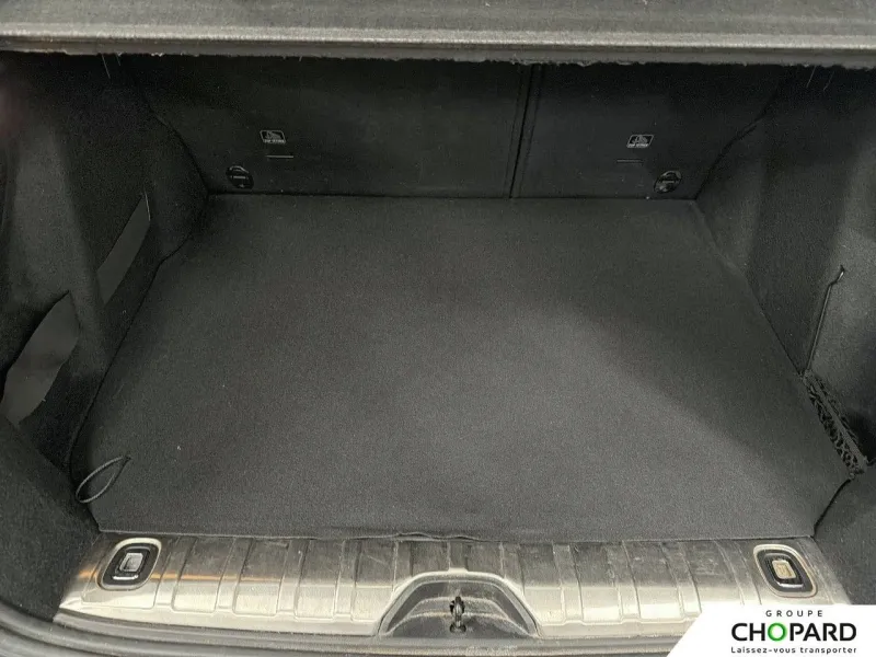 Image secondaire du véhicule 9