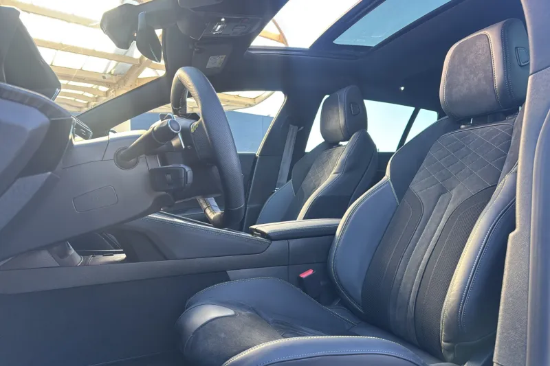 Image secondaire du véhicule 9