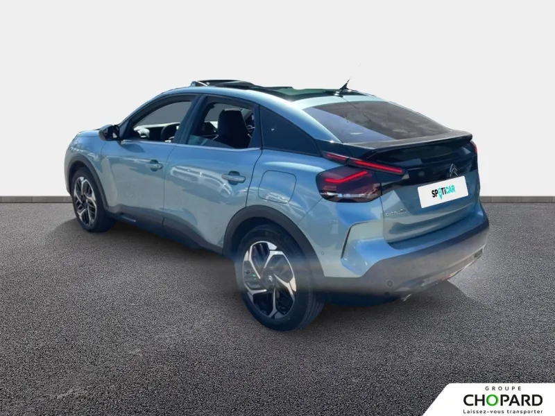 Image secondaire du véhicule 8