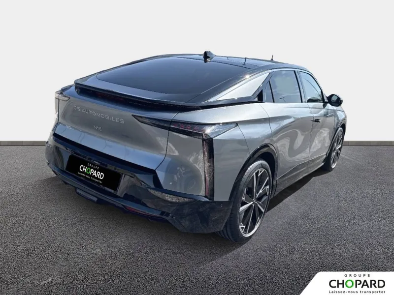 Image secondaire du véhicule 9