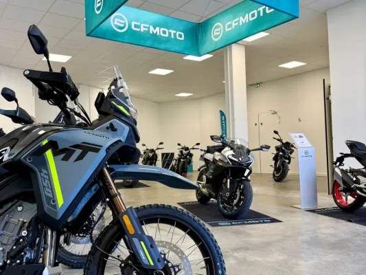 CFMOTO Lyon
