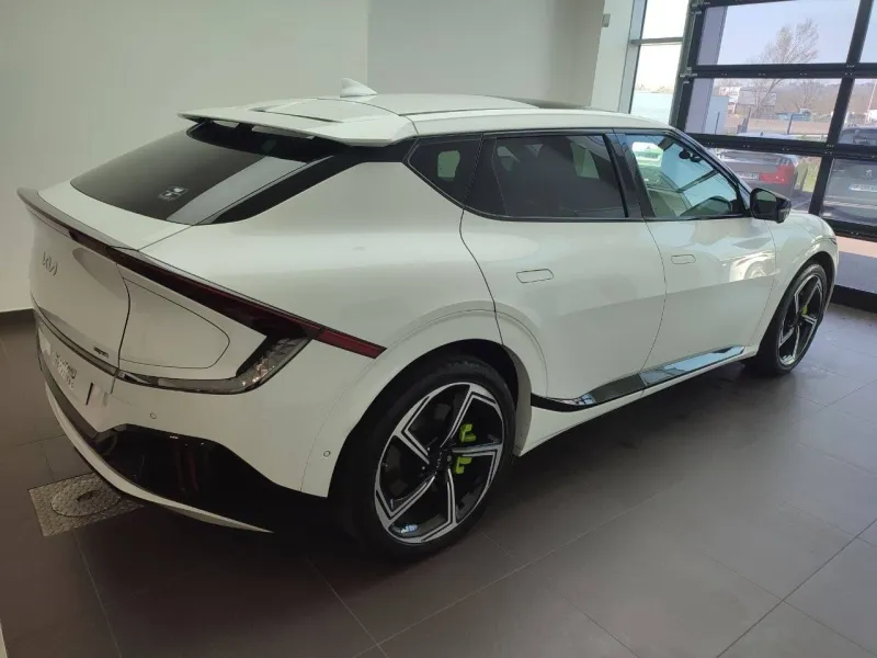 Image secondaire du véhicule 5