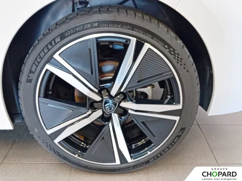 Image secondaire du véhicule 13