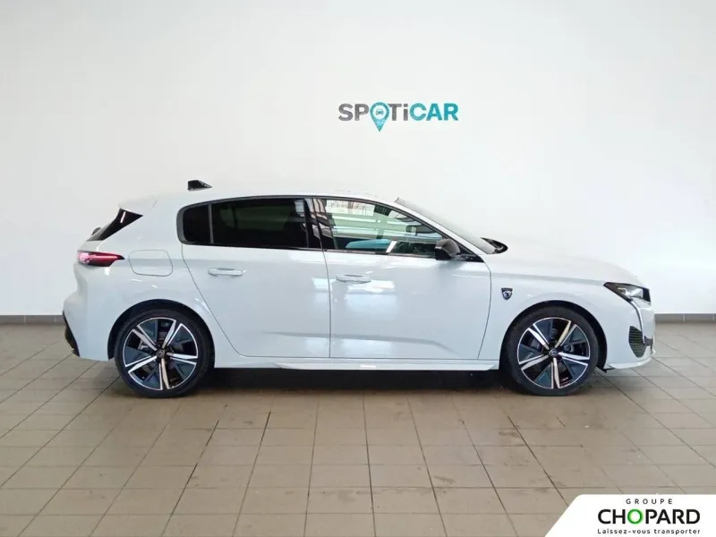 Image secondaire du véhicule 24