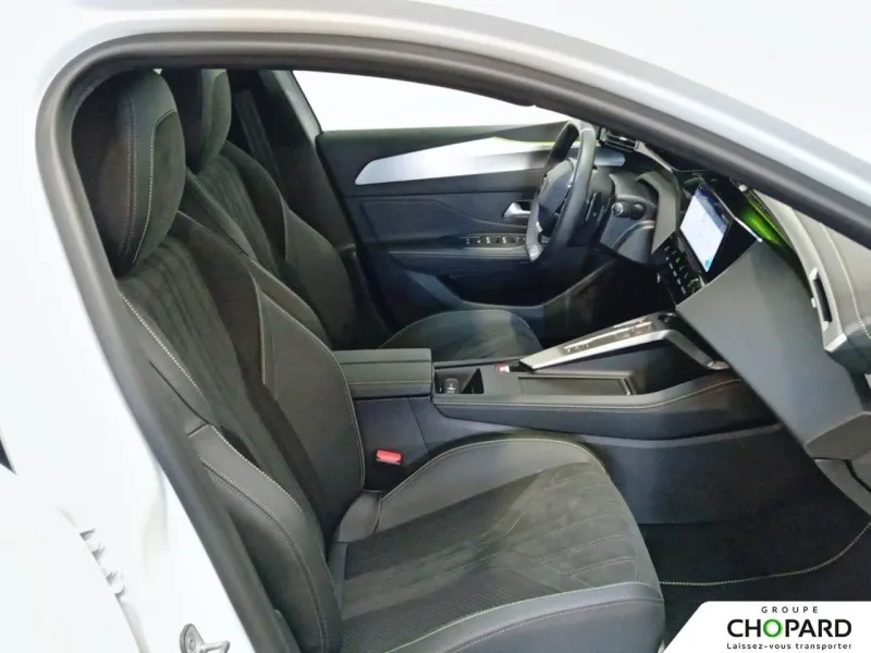 Image secondaire du véhicule 26