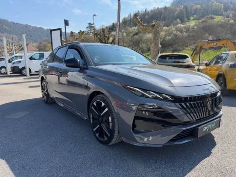 Image secondaire du véhicule 4