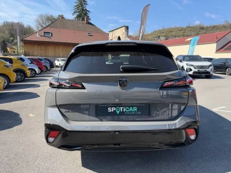 Image secondaire du véhicule 6