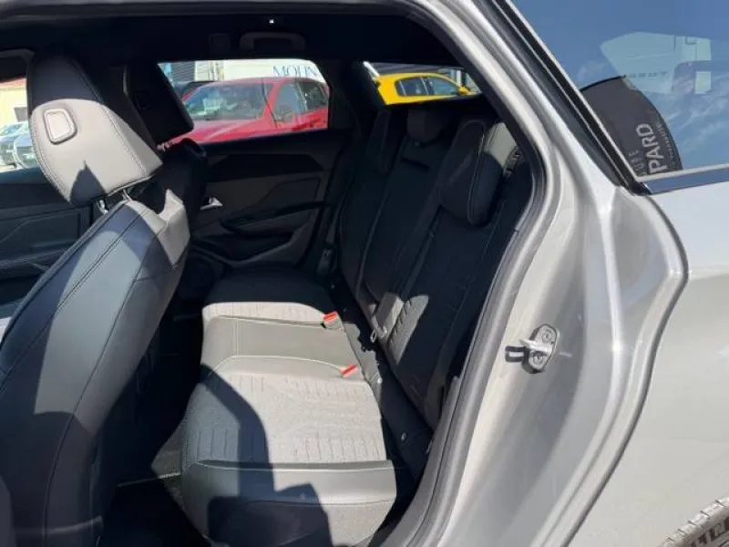 Image secondaire du véhicule 10