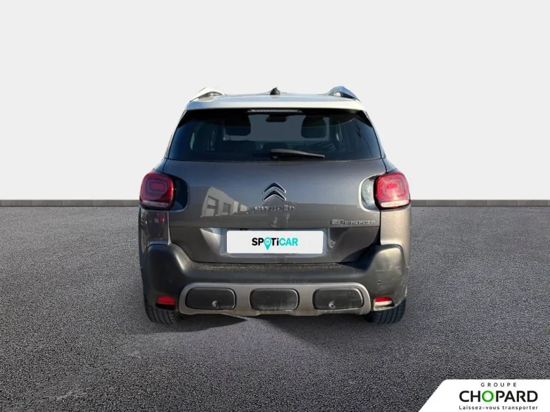 Image secondaire du véhicule 6