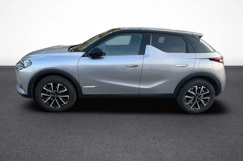 Image secondaire du véhicule 4