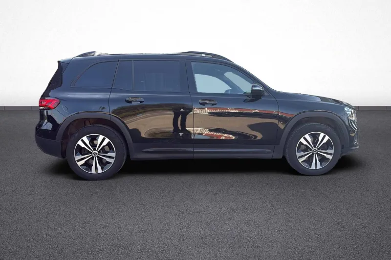 Image secondaire du véhicule 8