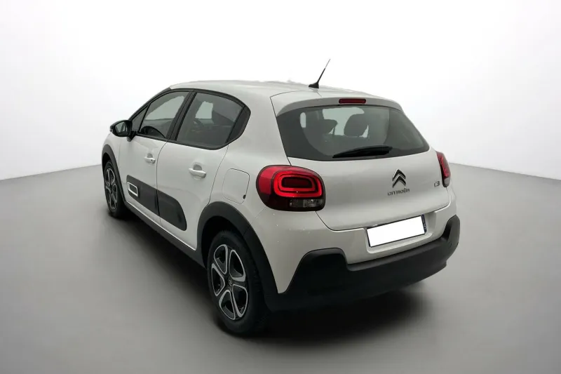 Image secondaire du véhicule 10