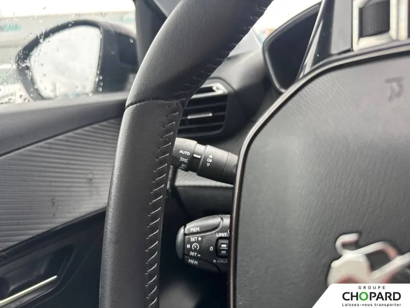 Image secondaire du véhicule 4