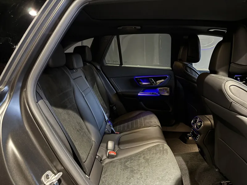 Image secondaire du véhicule 5