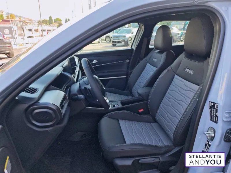 Image secondaire du véhicule 10