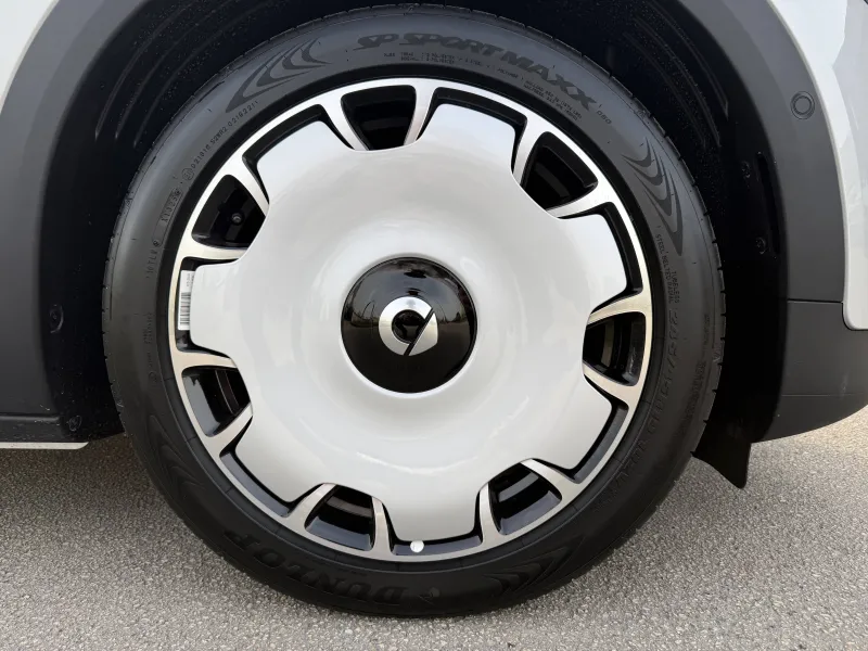 Image secondaire du véhicule 9